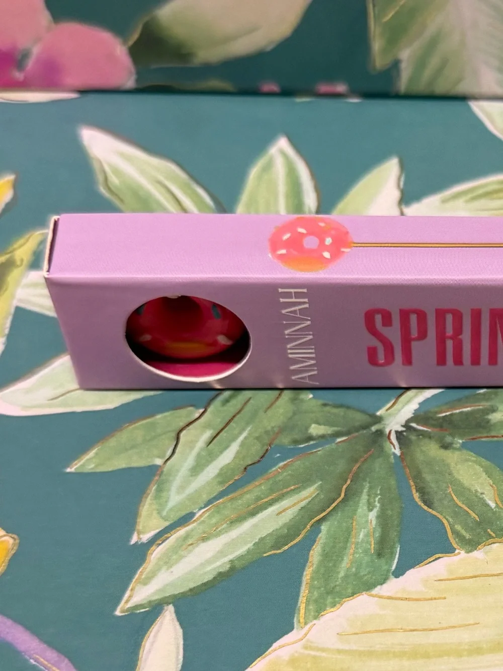 Aminnah Sprinkle Donut Body Butter Spoon Dark Pink NIB